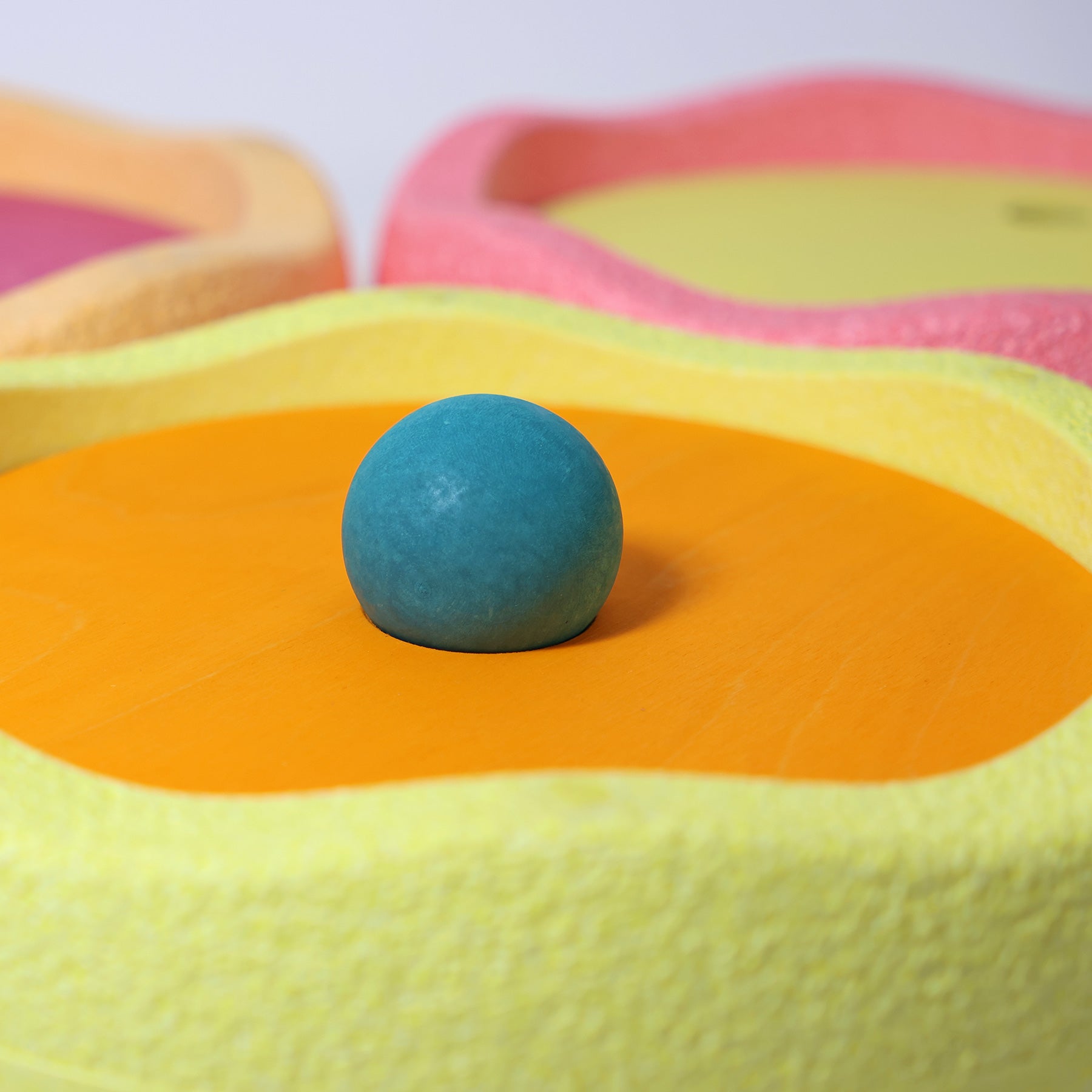 Grimm's x Stapelstein - Warm Pastel Rolling Discs