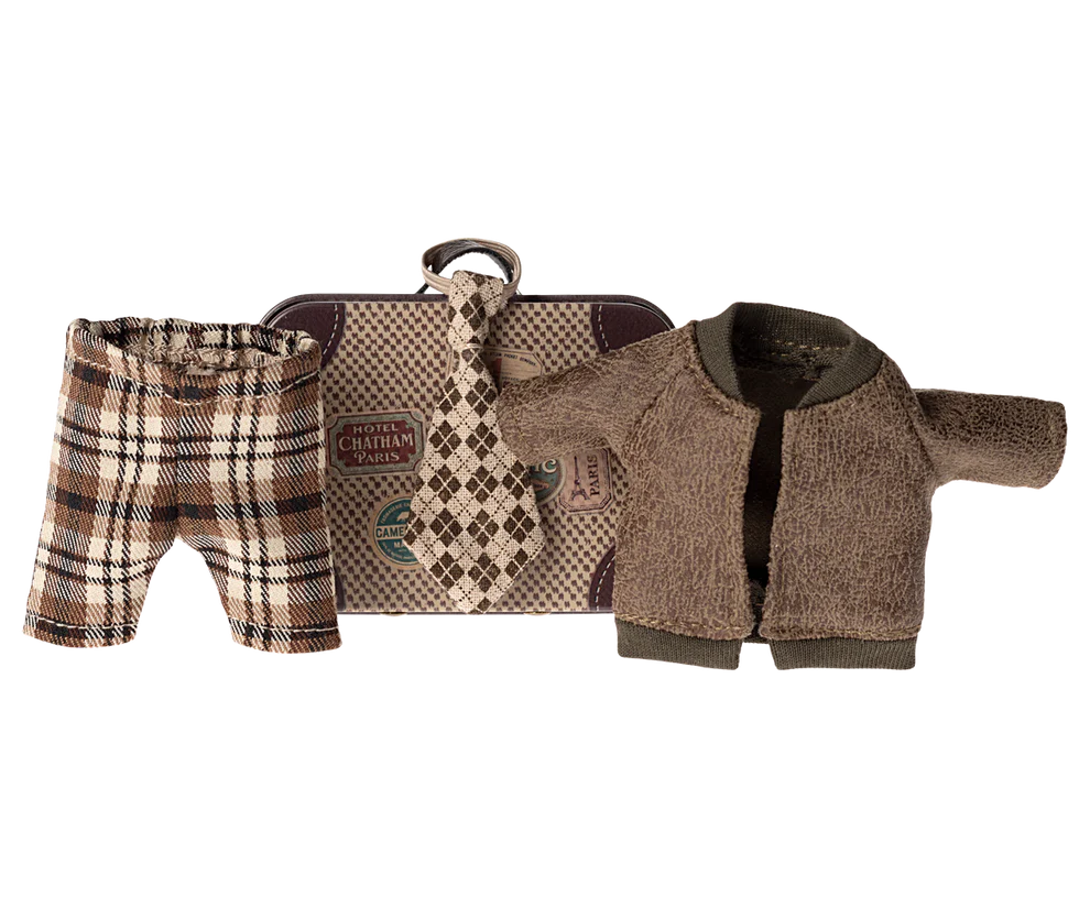 Maileg - Jacket, Pants and Tie for Grandpa Mouse in Suitcase
