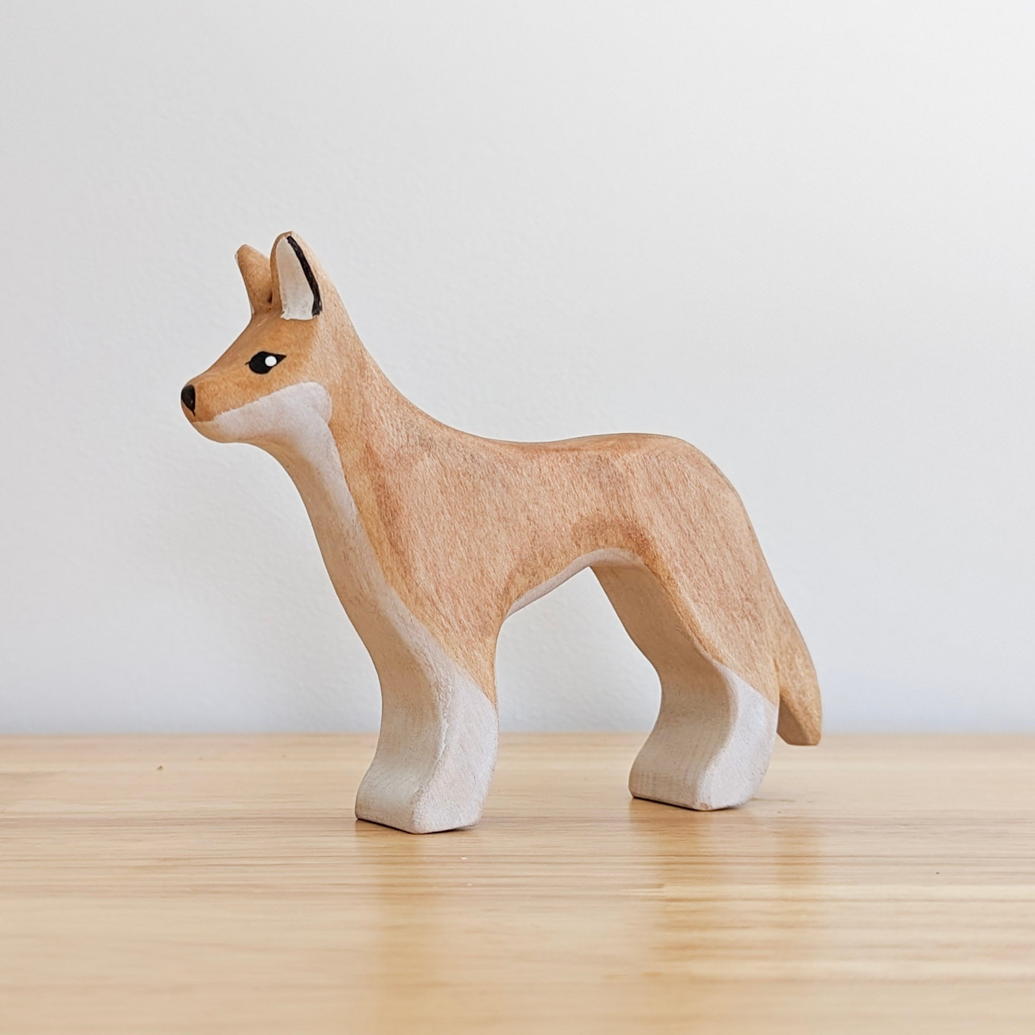Nom Handcrafted Dingo - Cheeky Junior