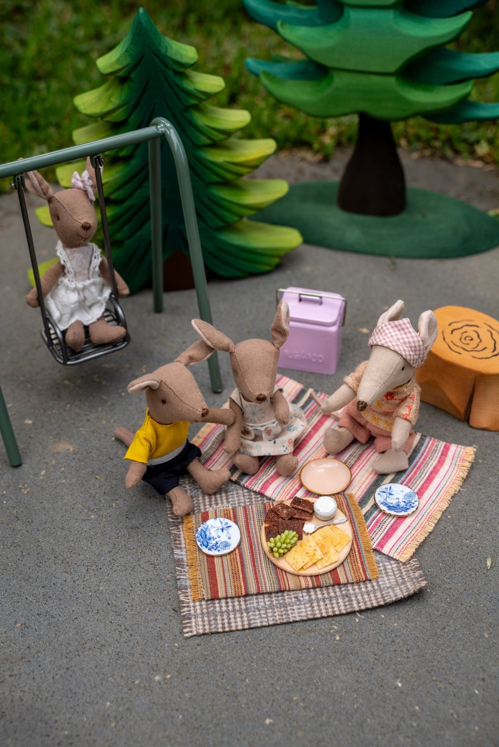 Ratatouille Miniatures - Cracker with Cheese Board