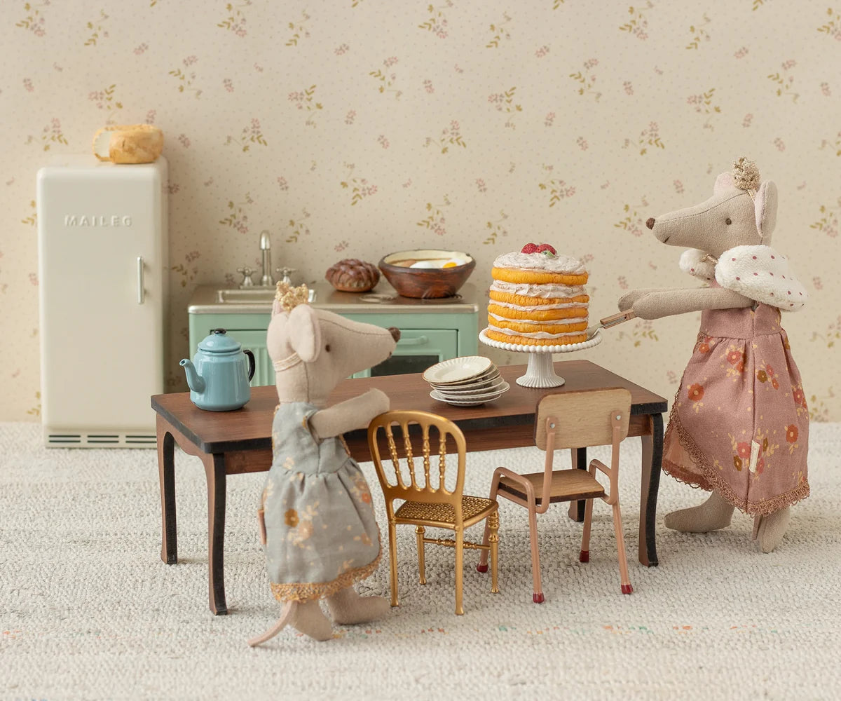 Maileg - Party Cake and Cake Stand Off-White for Mouse
