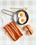 Load image into Gallery viewer, Tara Treasures - Felt Bacon and Eggs Breakfast Set