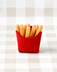 Load image into Gallery viewer, Tara Treasures - Felt Fries in a Packet
