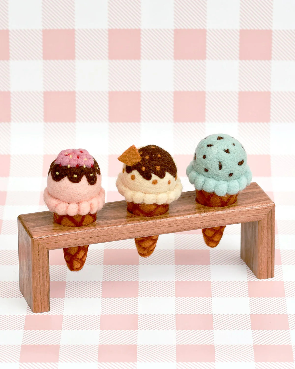 Tara Treasures - Felt Ice Cream Holder