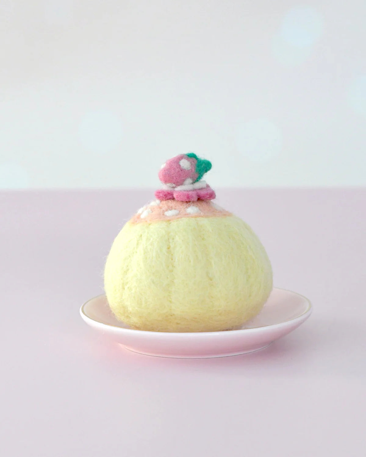 Tara Treasures - Felt Strawberry Bundt Cake