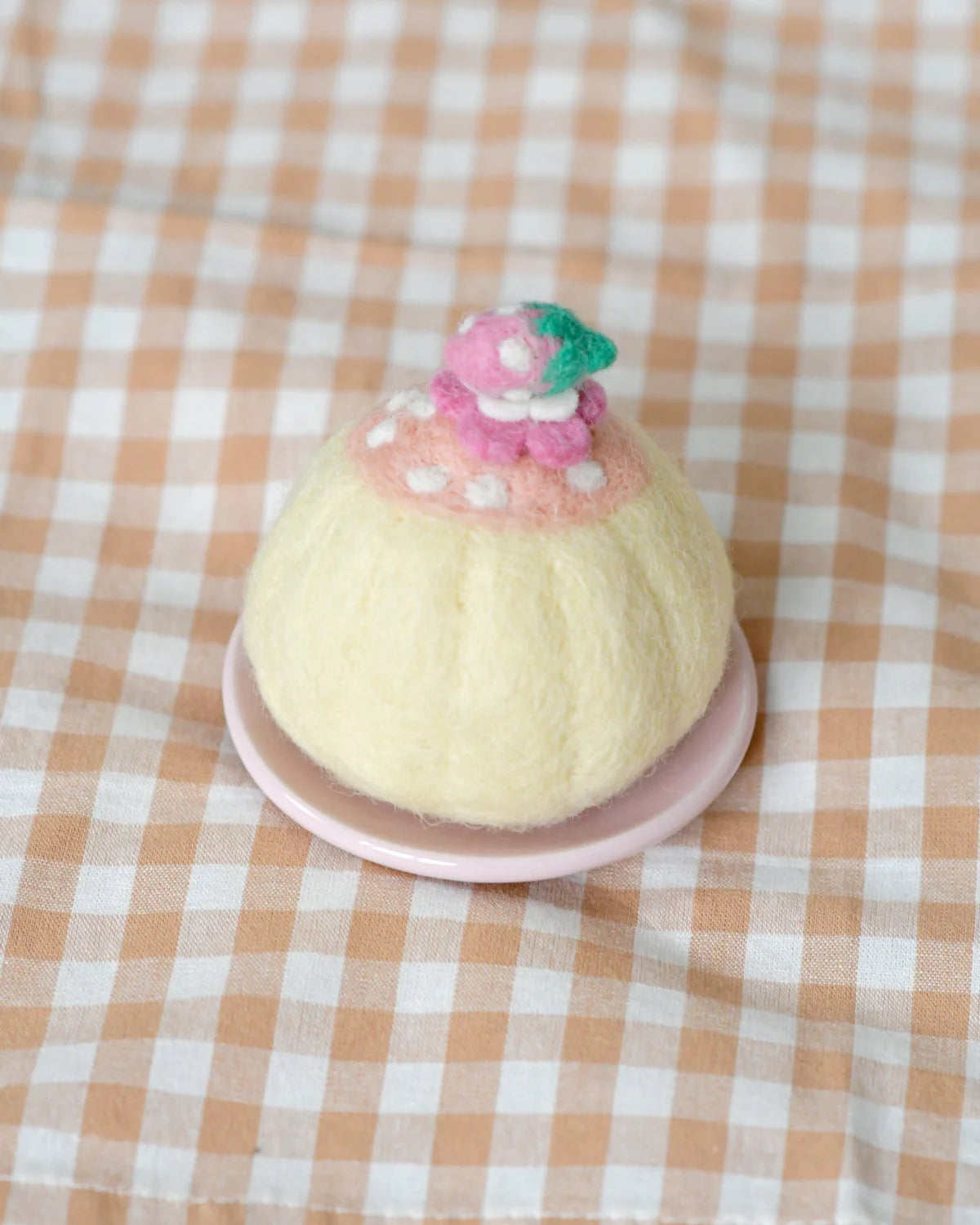 Tara Treasures - Felt Strawberry Bundt Cake