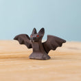 Load image into Gallery viewer, Bumbu Toys - Flappy Bat