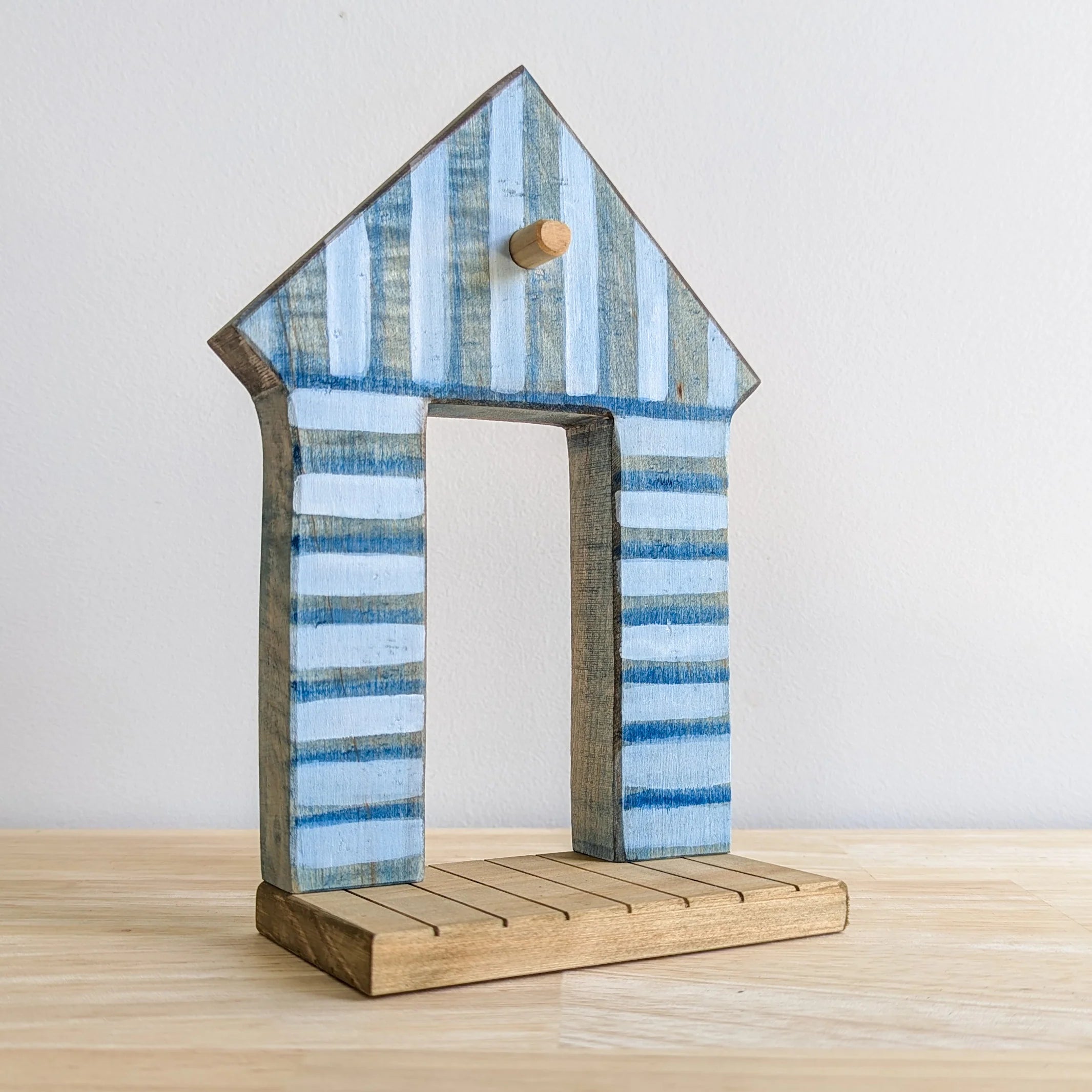 NOM Handcrafted - Beach Shack