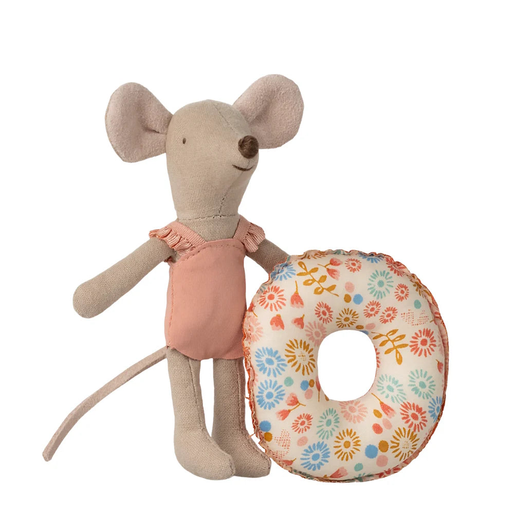 Maileg - Beach Mouse with Float Little Sister Flower