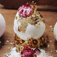 Load image into Gallery viewer, Wild Mountain Child - Botanical Gold Play Fizz