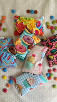 Load image into Gallery viewer, Sandies Sanbags - Sweet Treats Sandbags Set of 6