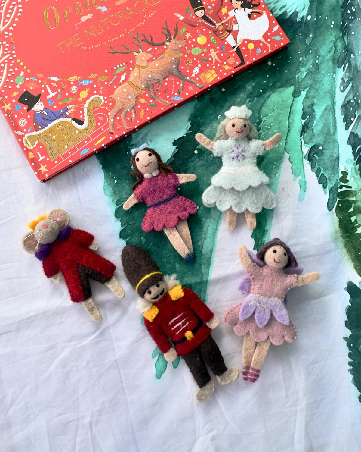 Tara Treasures - Nutcracker and the Mouse King Finger Puppet Set