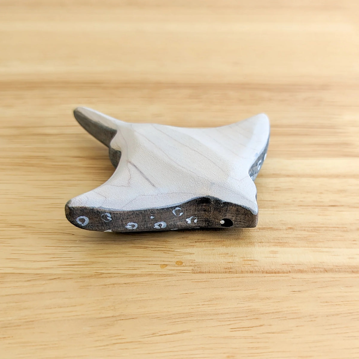 NOM Handcrafted - Eagle Ray