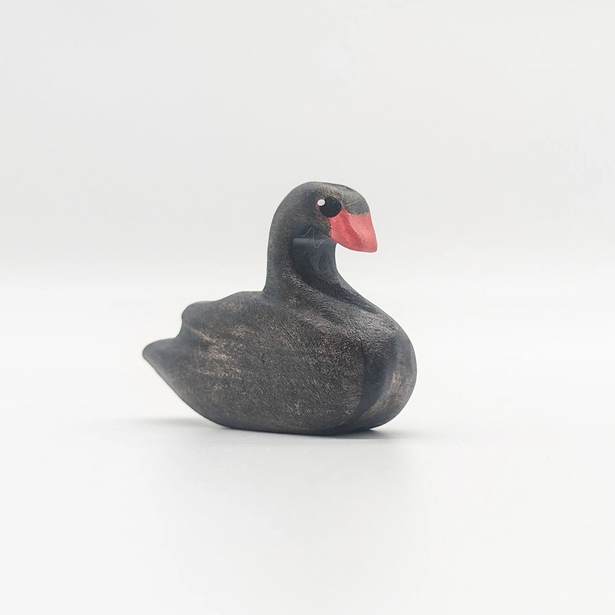 NOM Handcrafted - Black Swan