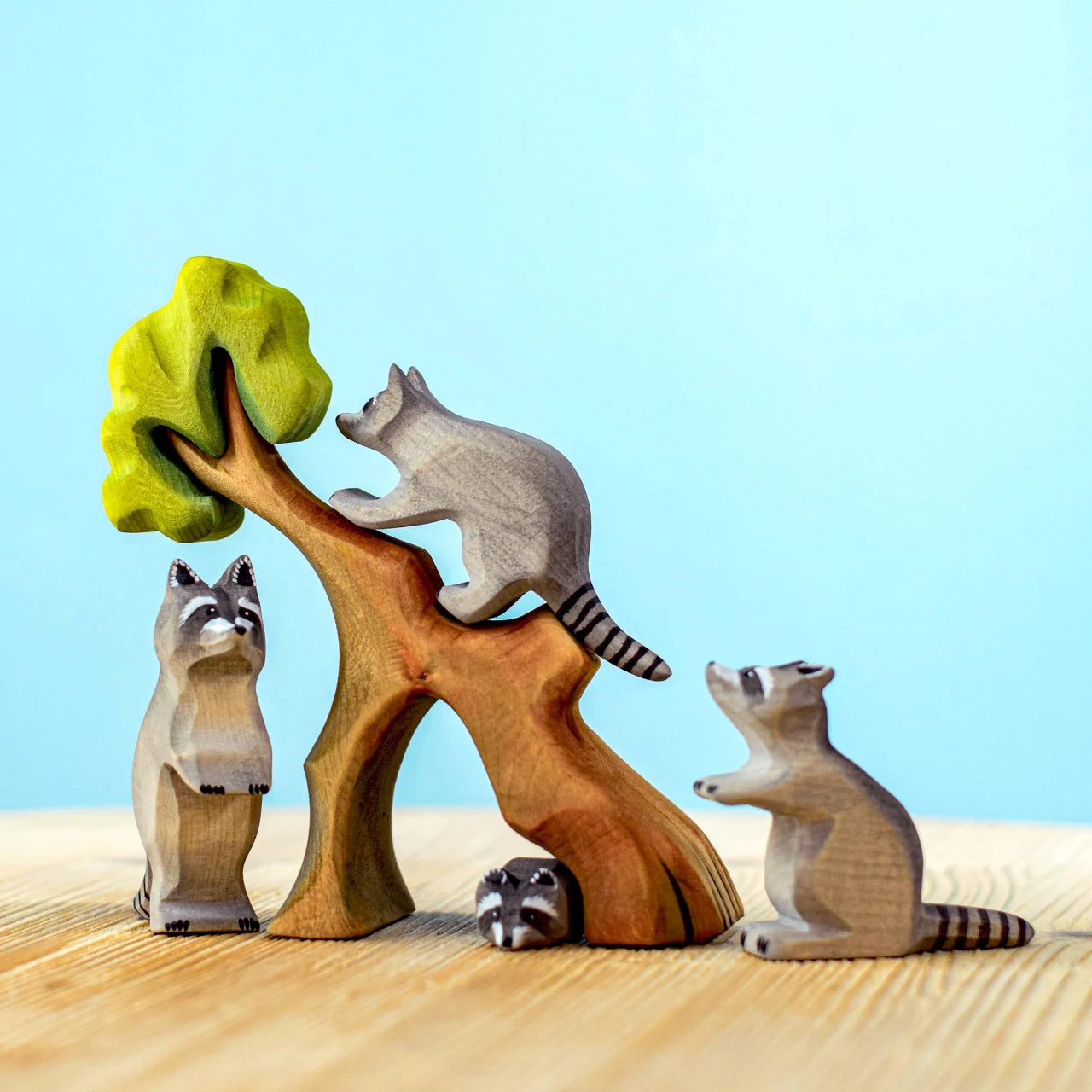 Bumbu Toys - Wooden Hollow Tree