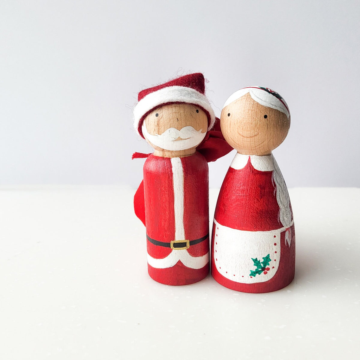 Atale - Mr. & Mrs. Claus Wooden Peg Dolls