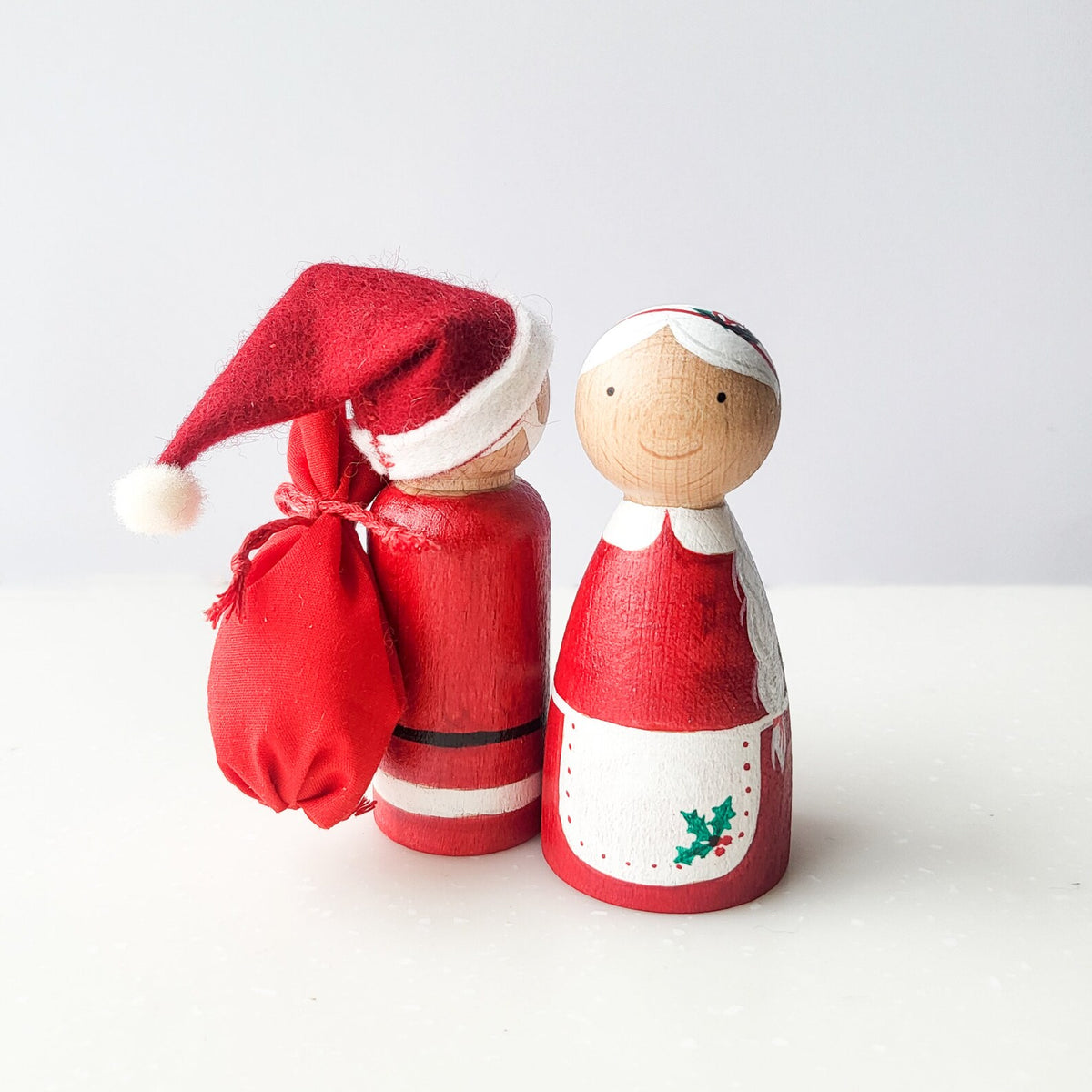 Atale - Mr. & Mrs. Claus Wooden Peg Dolls