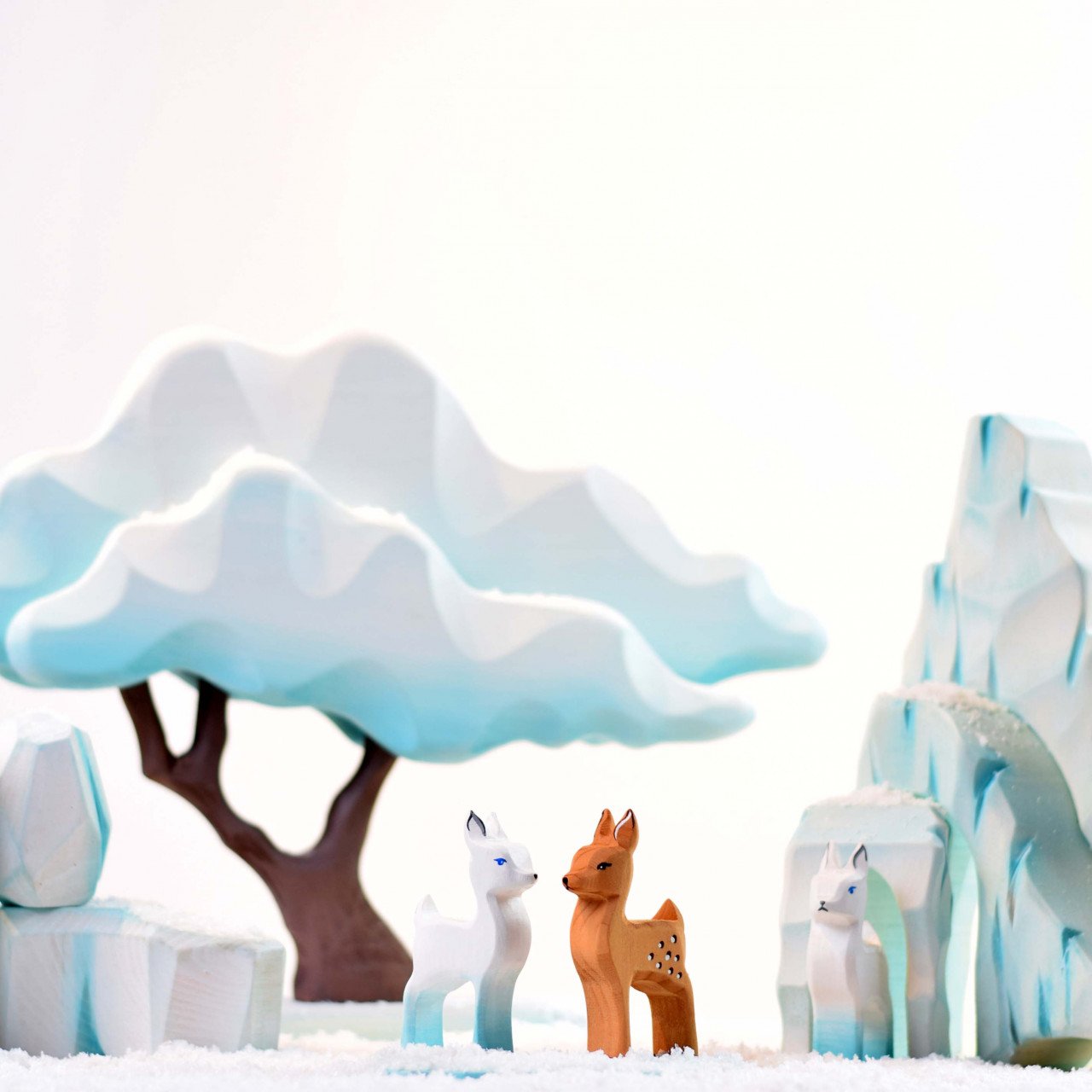 Bumbu Toys - Japanese Winter Maple Blue