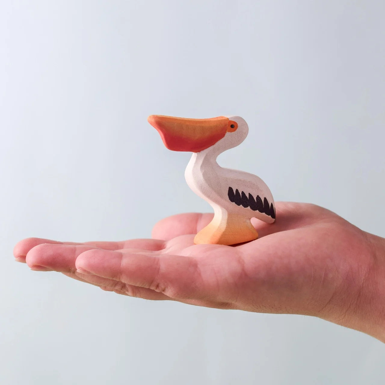 Bumbu Toys - Pelican Eating