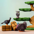 Load image into Gallery viewer, Bumbu Toys Hay Stacks Set - Cheeky Junior