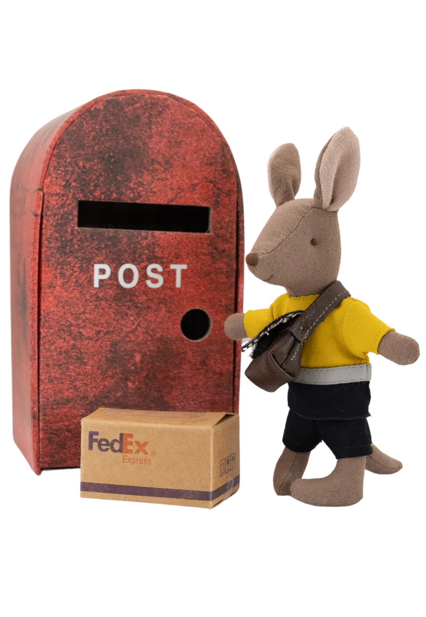 Rugaroo - The Postie