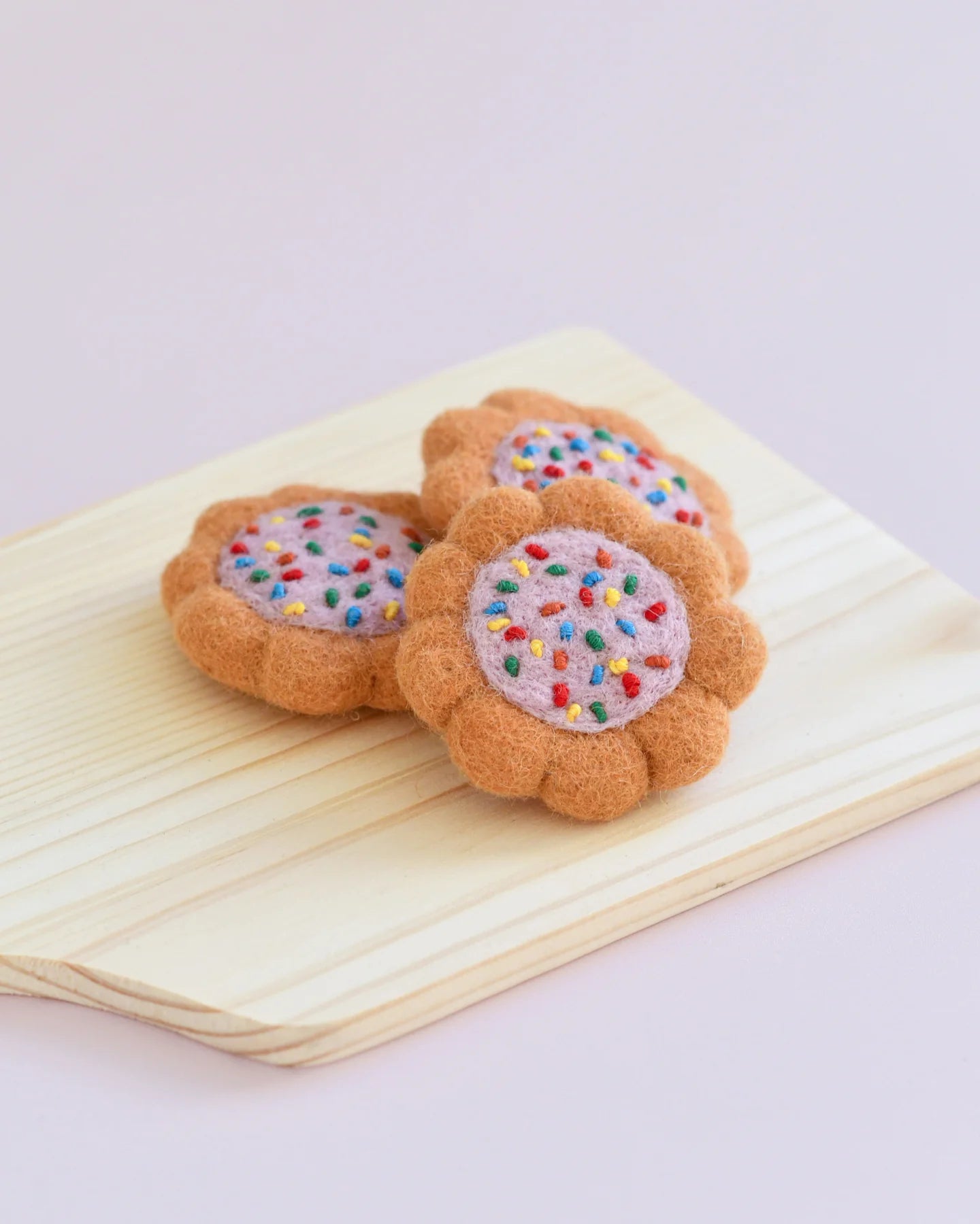 Tara Treasures - Felt 100's and 1000's Biscuits Set of 3