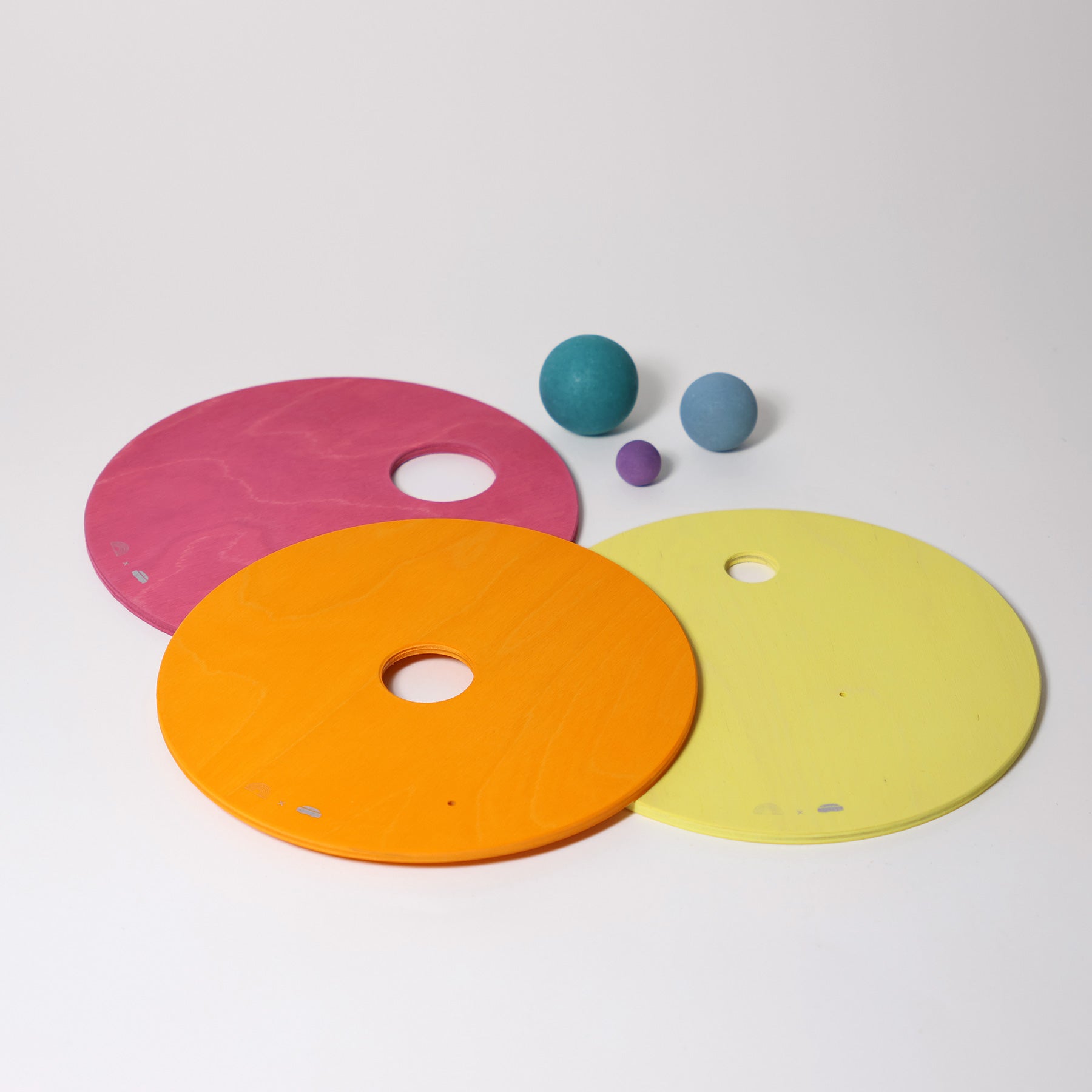 Grimm's x Stapelstein - Warm Pastel Rolling Discs