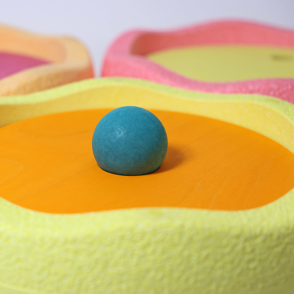 Grimm's x Stapelstein - Warm Pastel Rolling Discs
