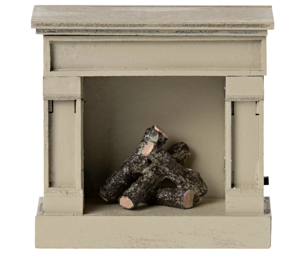 Maileg - Fireplace for Mouse Off White