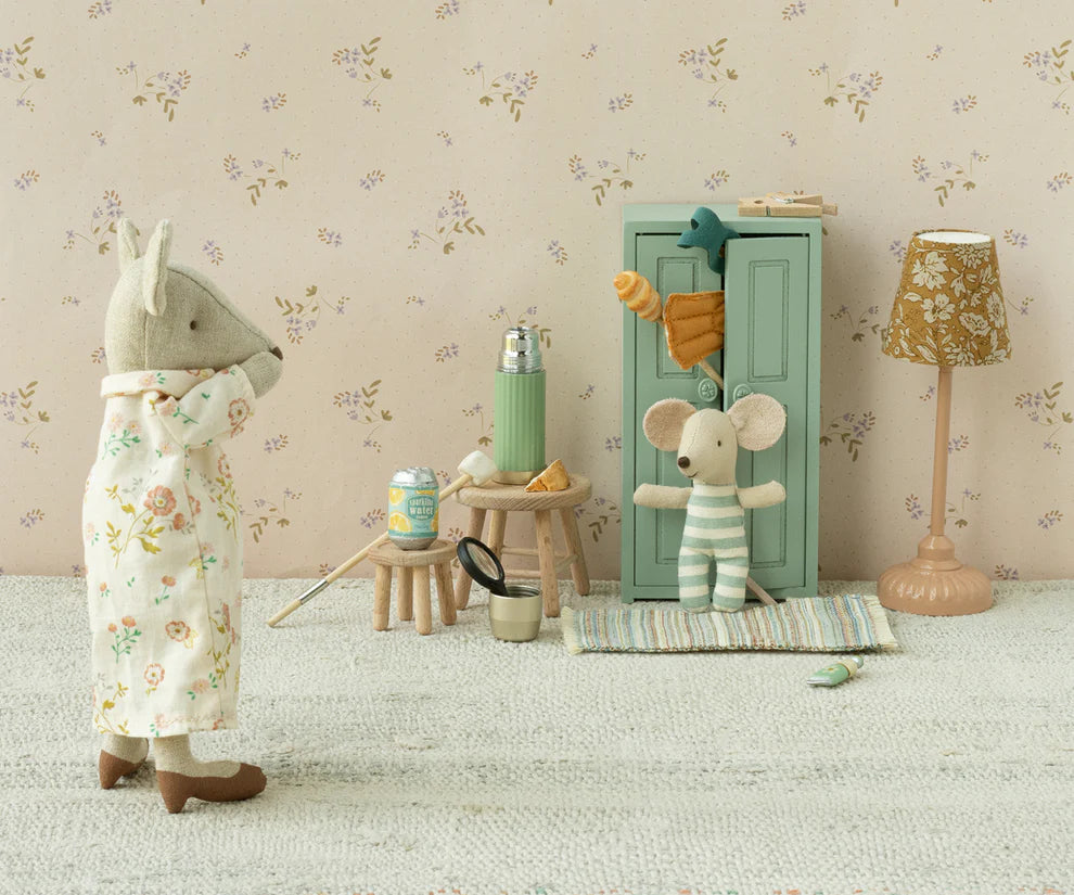 Maileg - Miniature Closet for Mouse Soft Blue