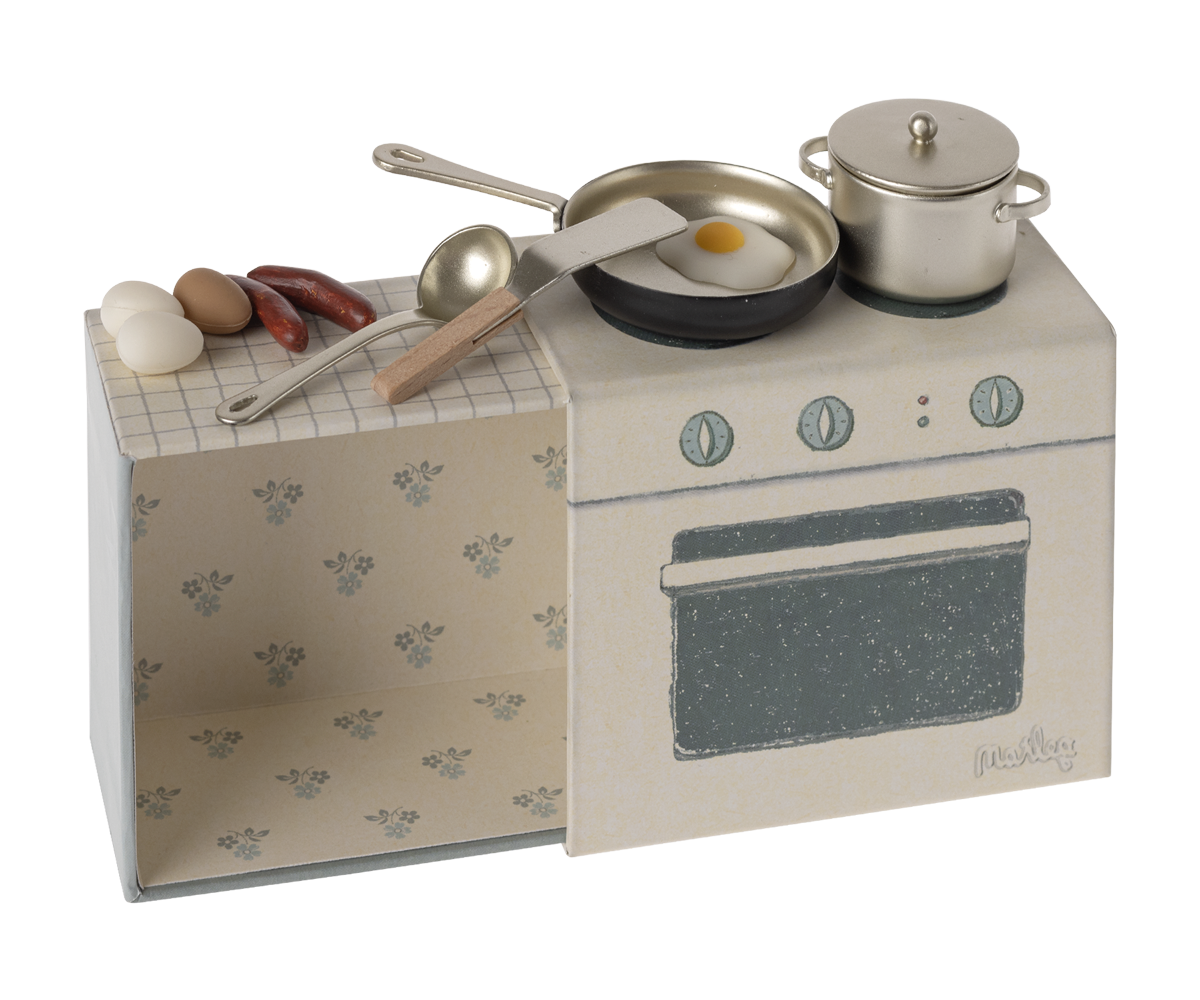 Maileg Cooking Set for Mouse - Cheeky Junior