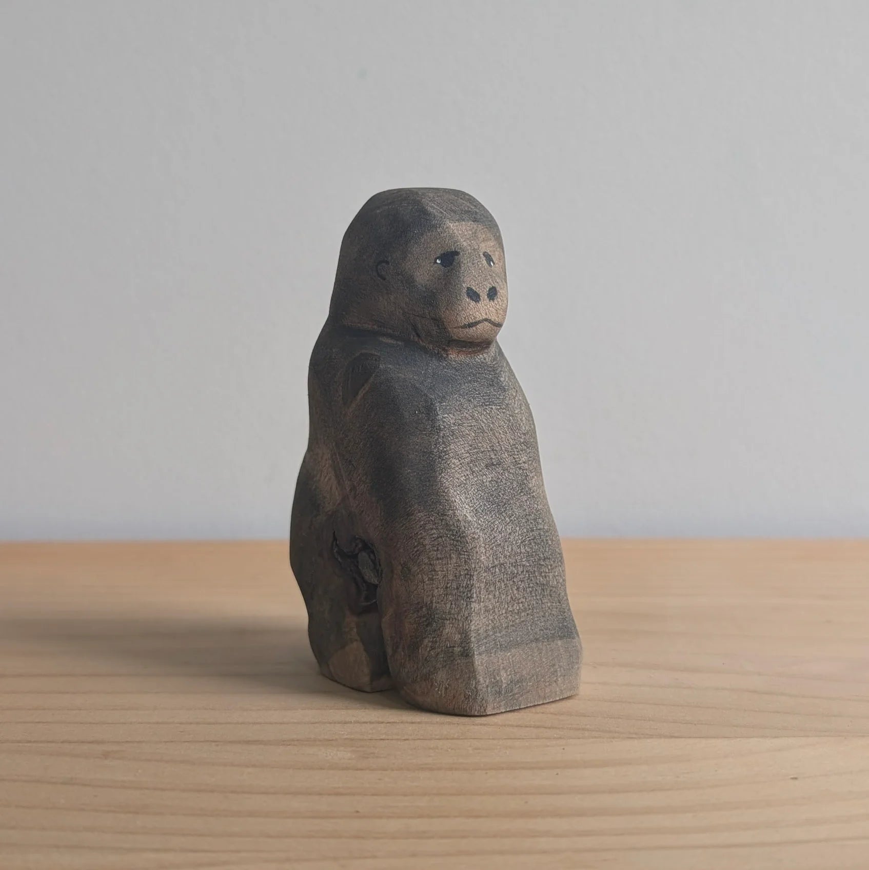 NOM Handcrafted - Silverback Gorilla Female