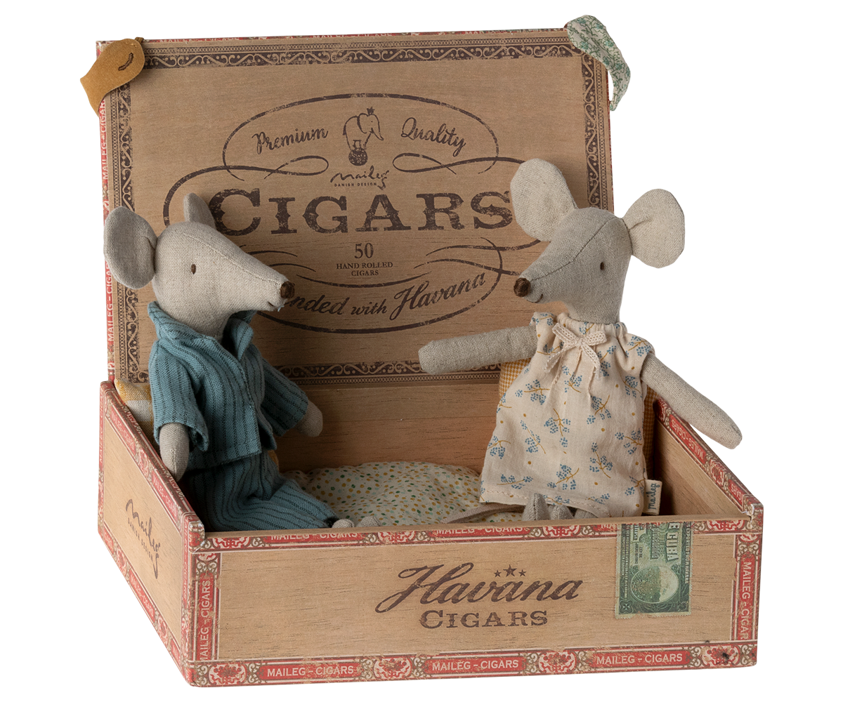 Maileg Mum and Dad Mice in Box - Cheeky Junior
