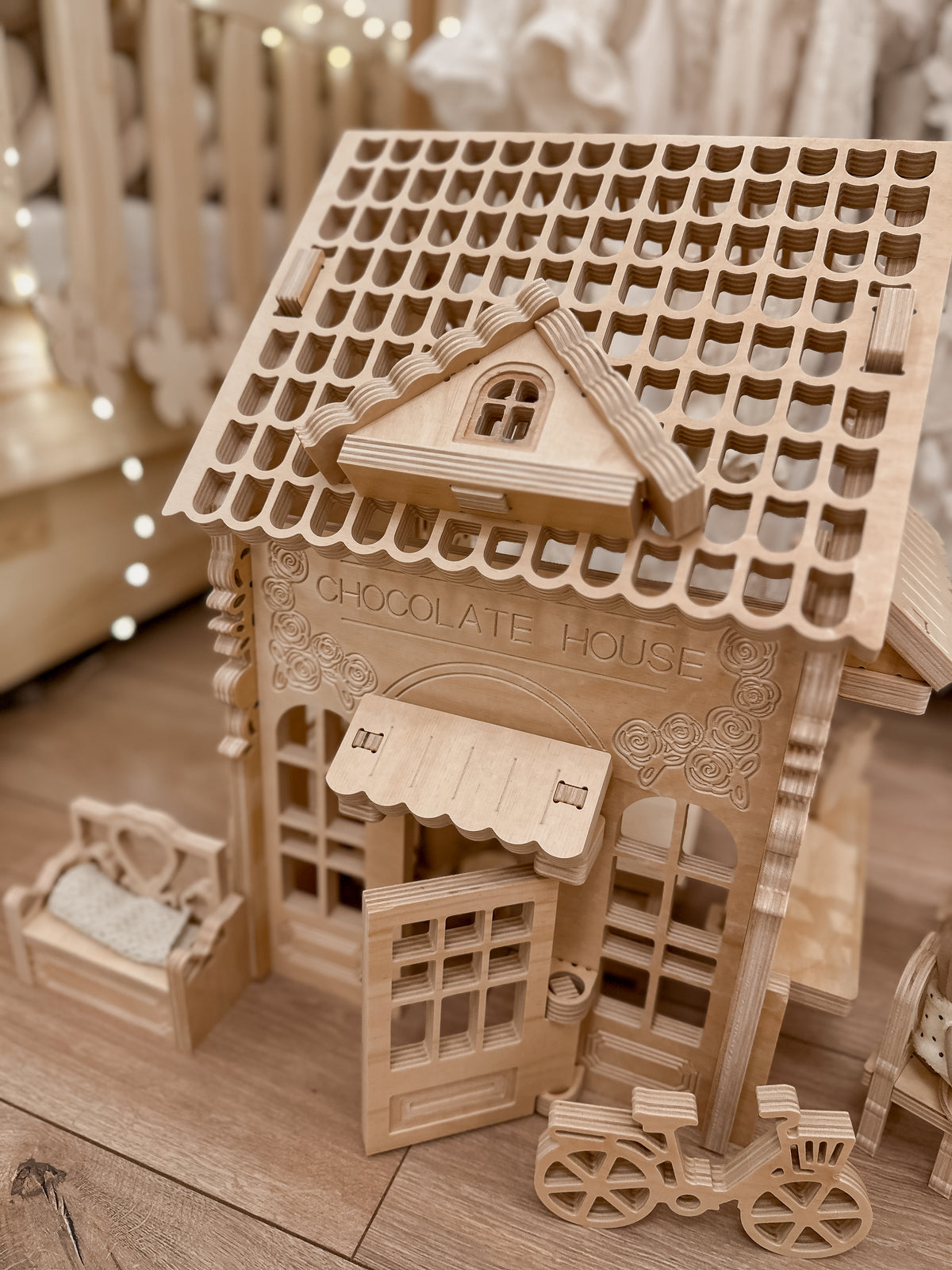 Trele Morele Design - Chocolate House