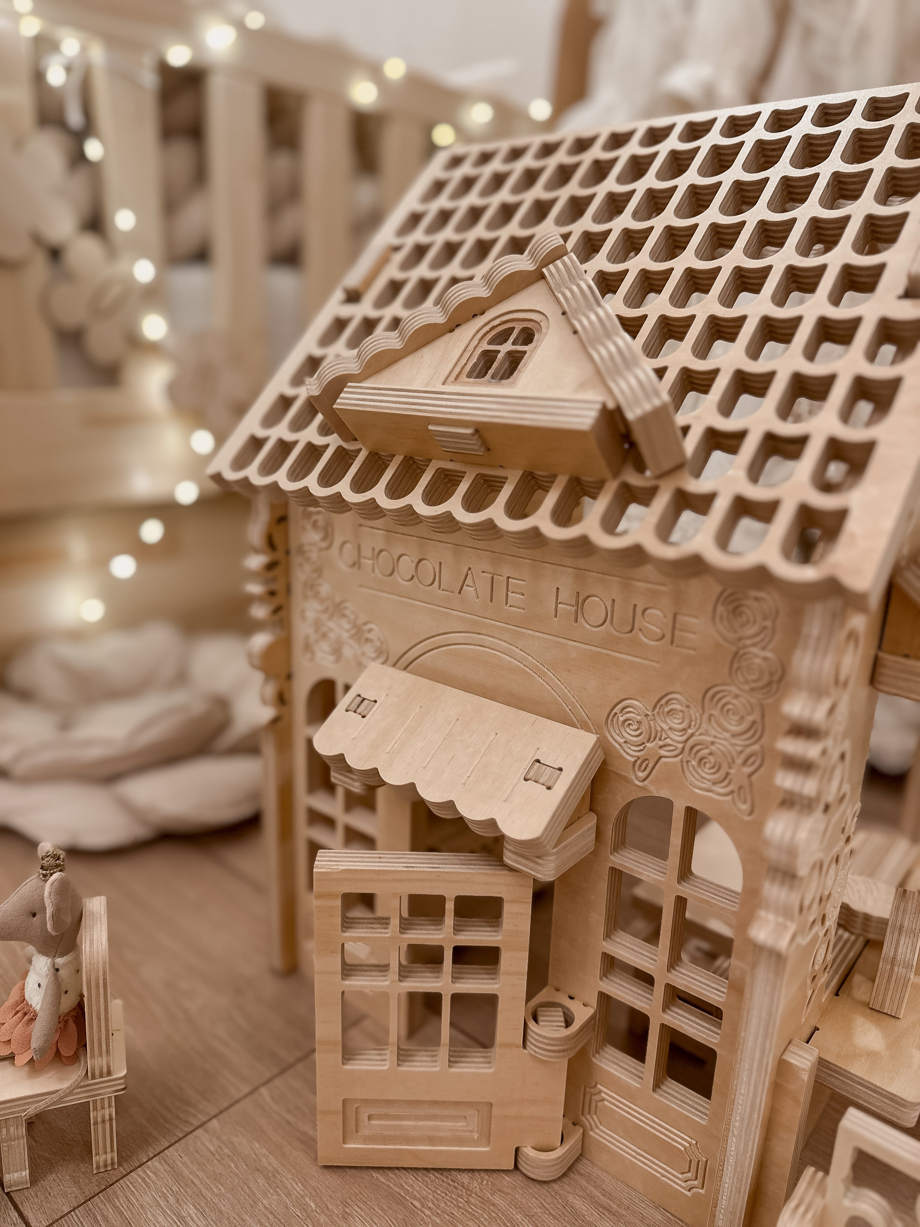 Trele Morele Design - Chocolate House