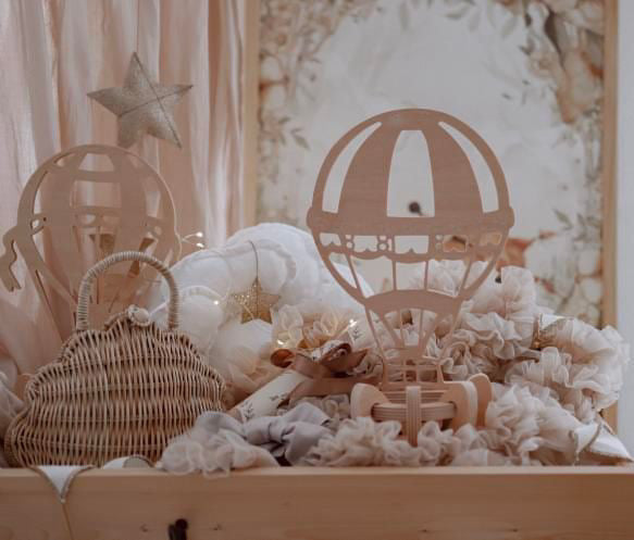 Trele Morele Design - Hot Air Balloon Room Decor