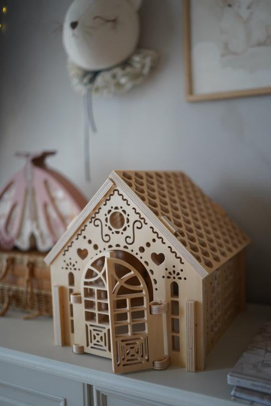 Trele Morele Design - Gingerbread House Big