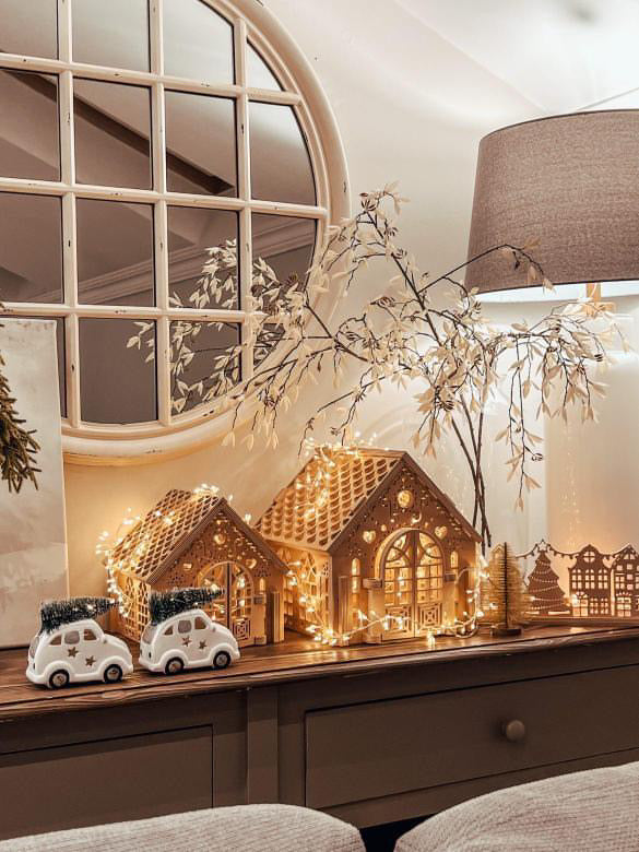 Trele Morele Design - Gingerbread House Big