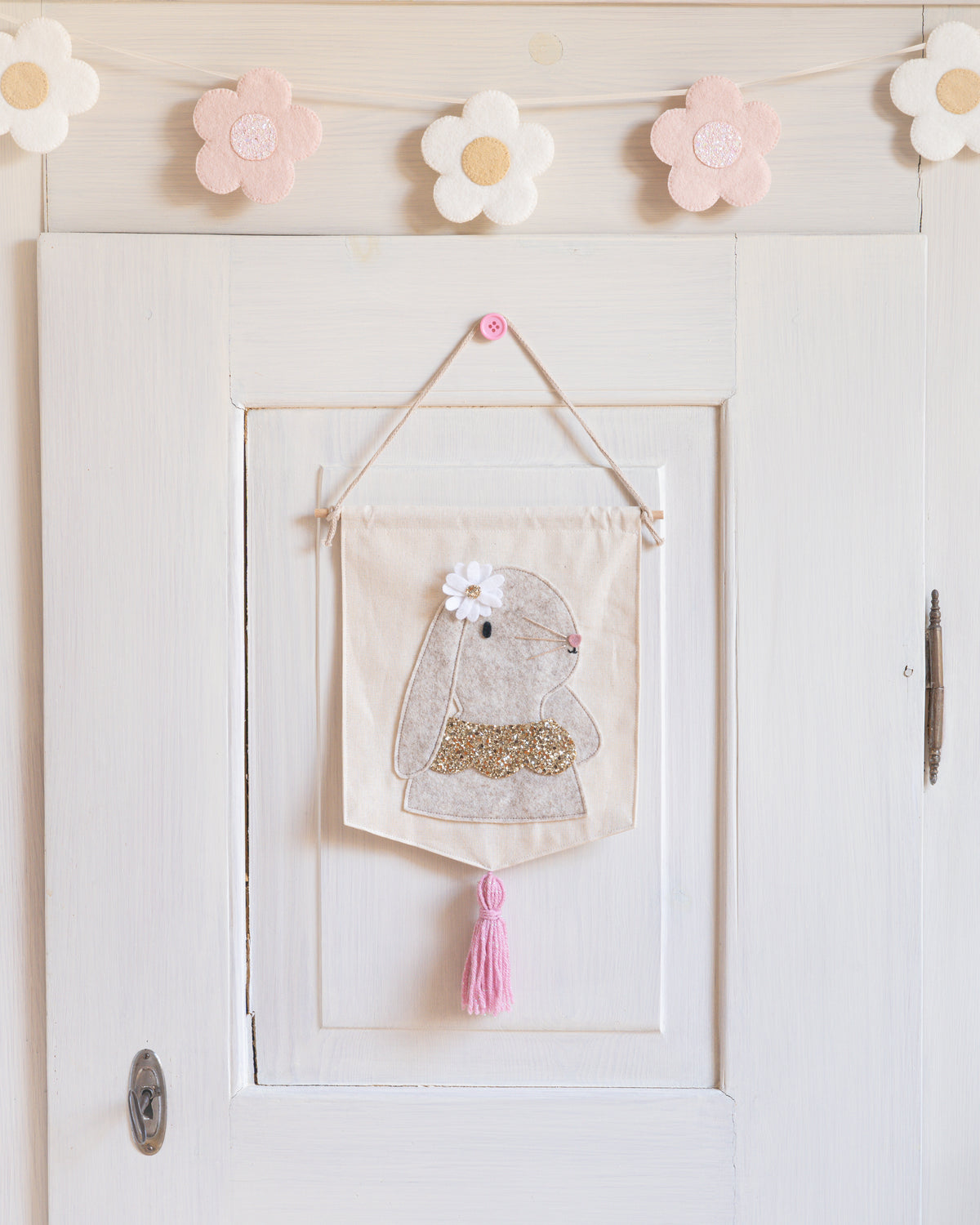Lovely Buttons Ups ® - Wall Dots Neutral Collection