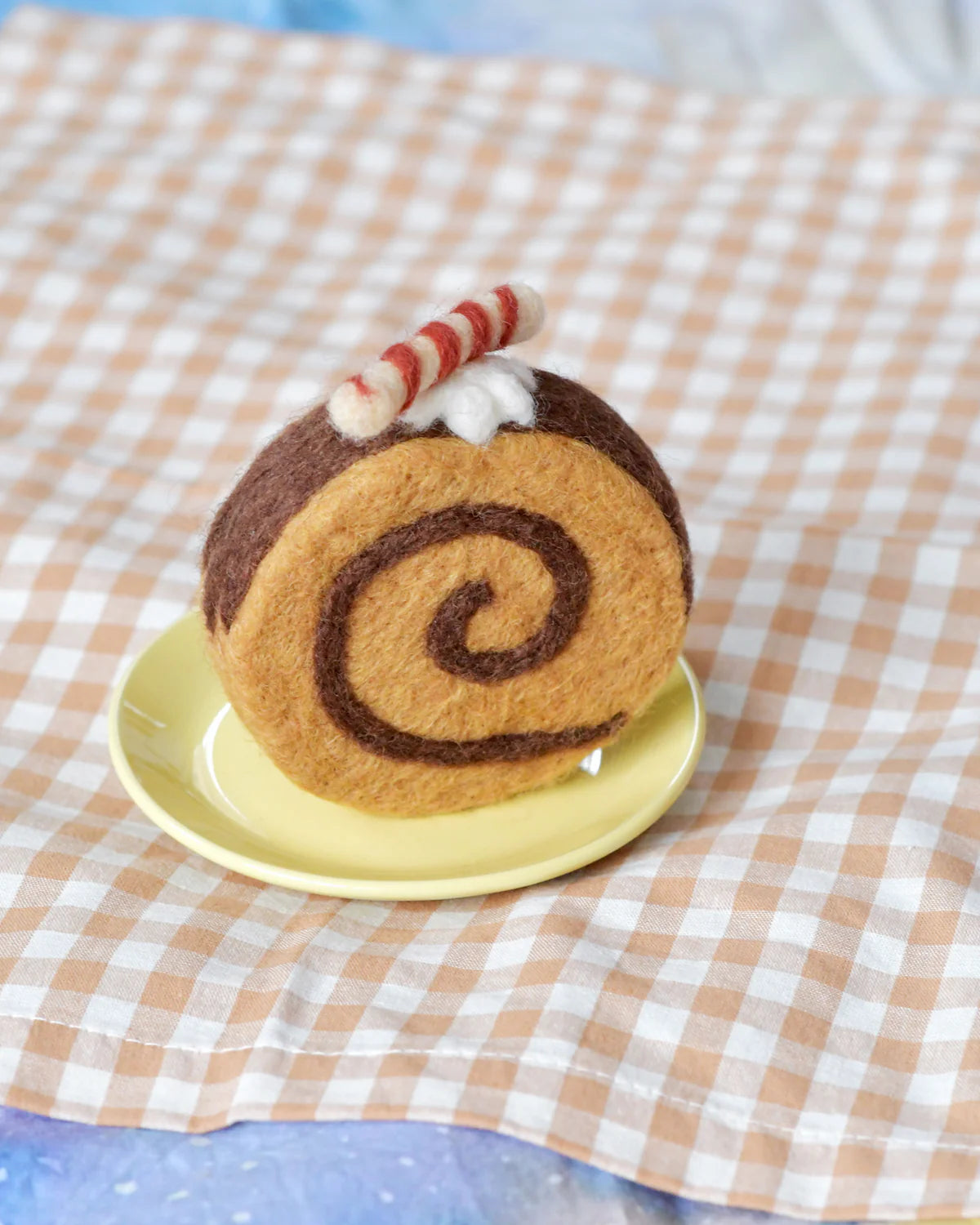 Tara Treasures - Felt Chocolate Swiss Roll