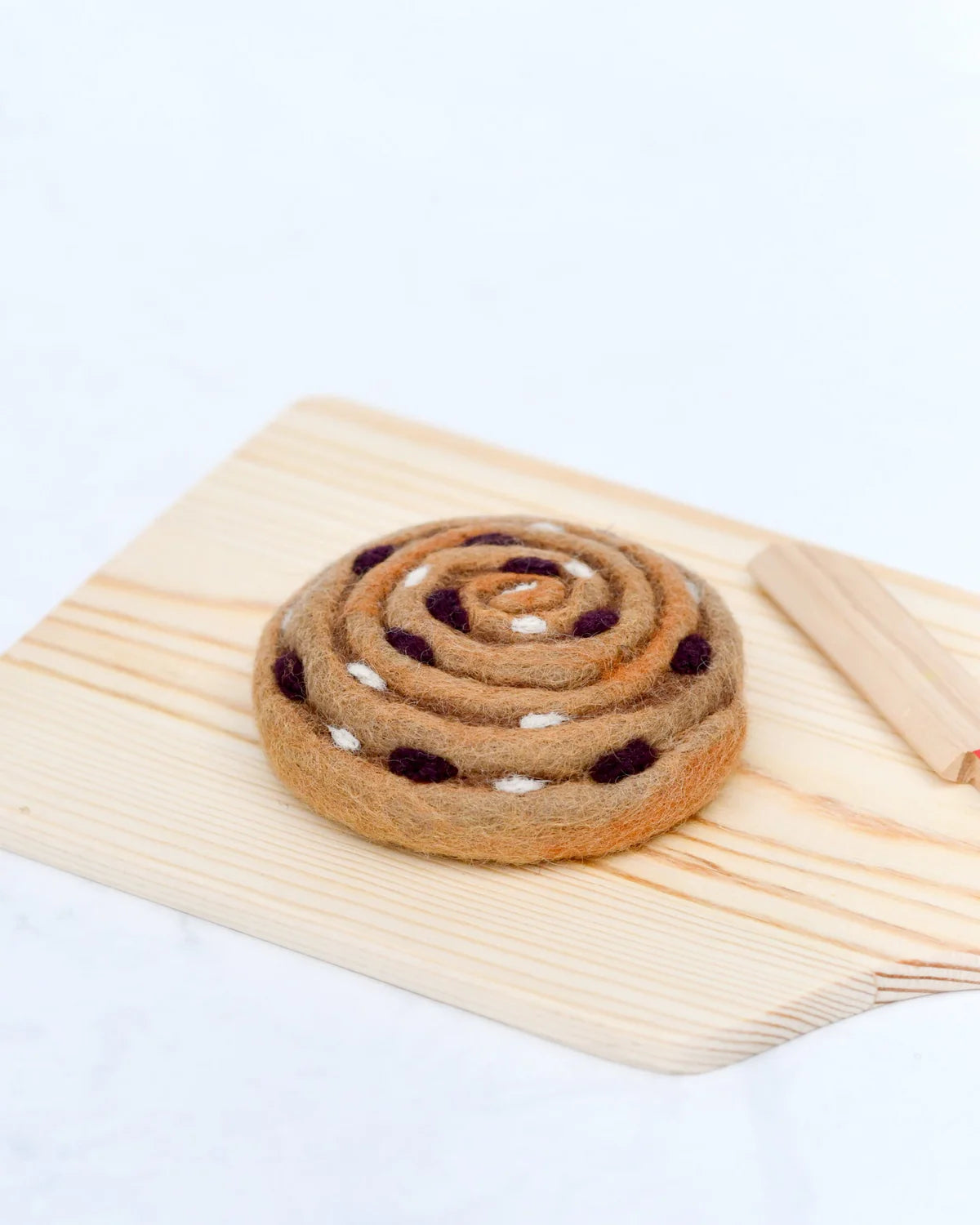 Tara Treasures - Felt Pain Aux Raisins Escargot Pastry