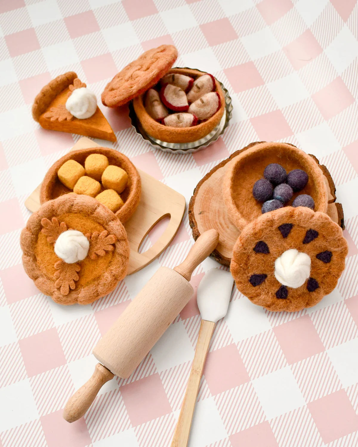 Tara Treasures - Felt Blueberry Pie Set