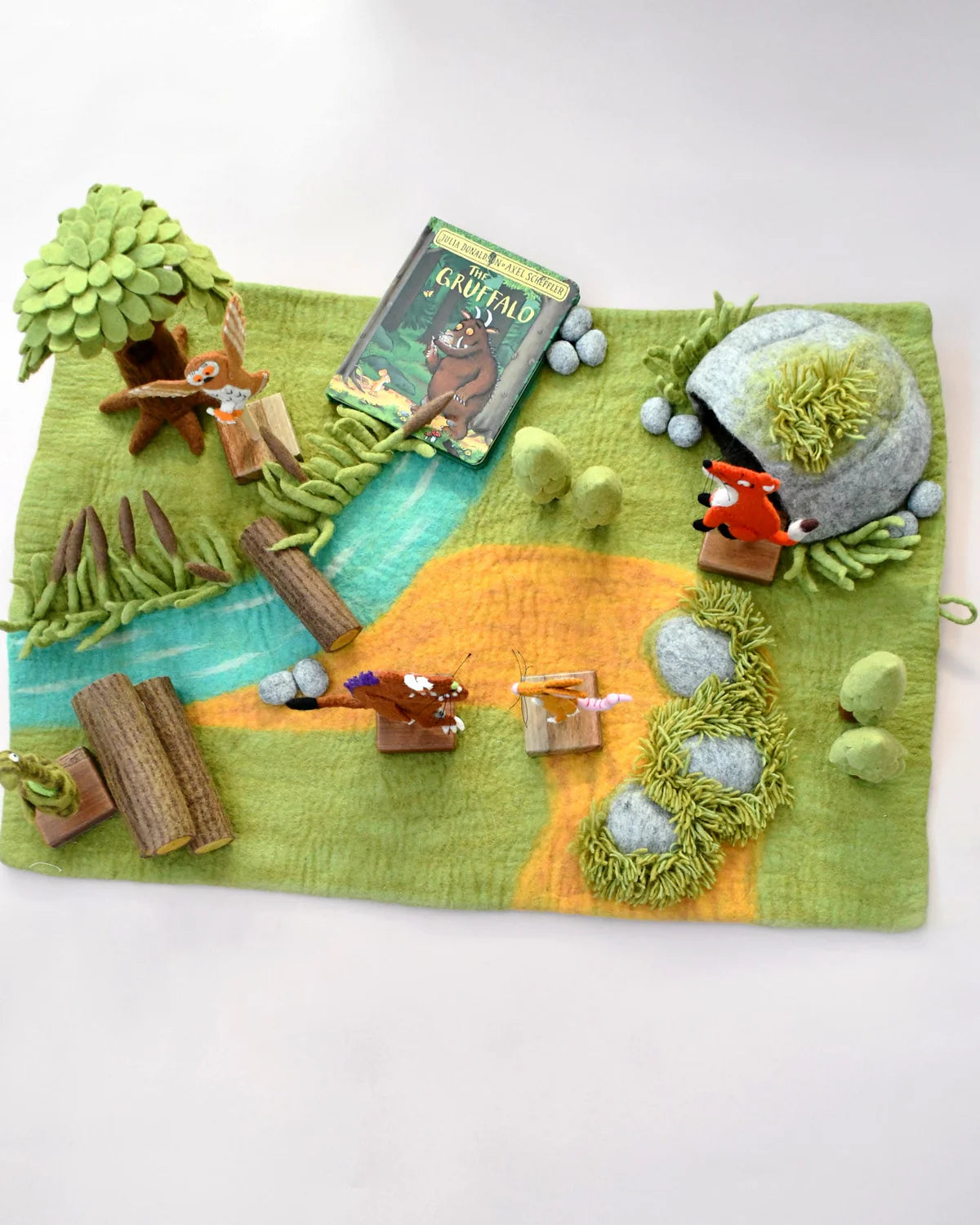 Tara Treasures - The Gruffalo® Playscape Play Mat