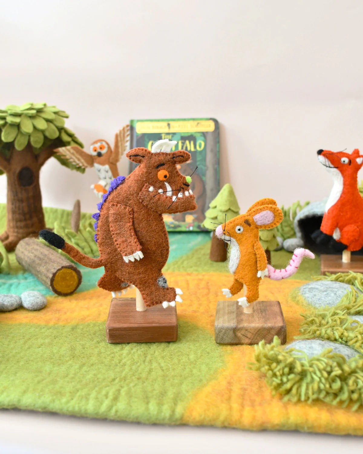 Tara Treasures - The Gruffalo® Playscape Play Mat