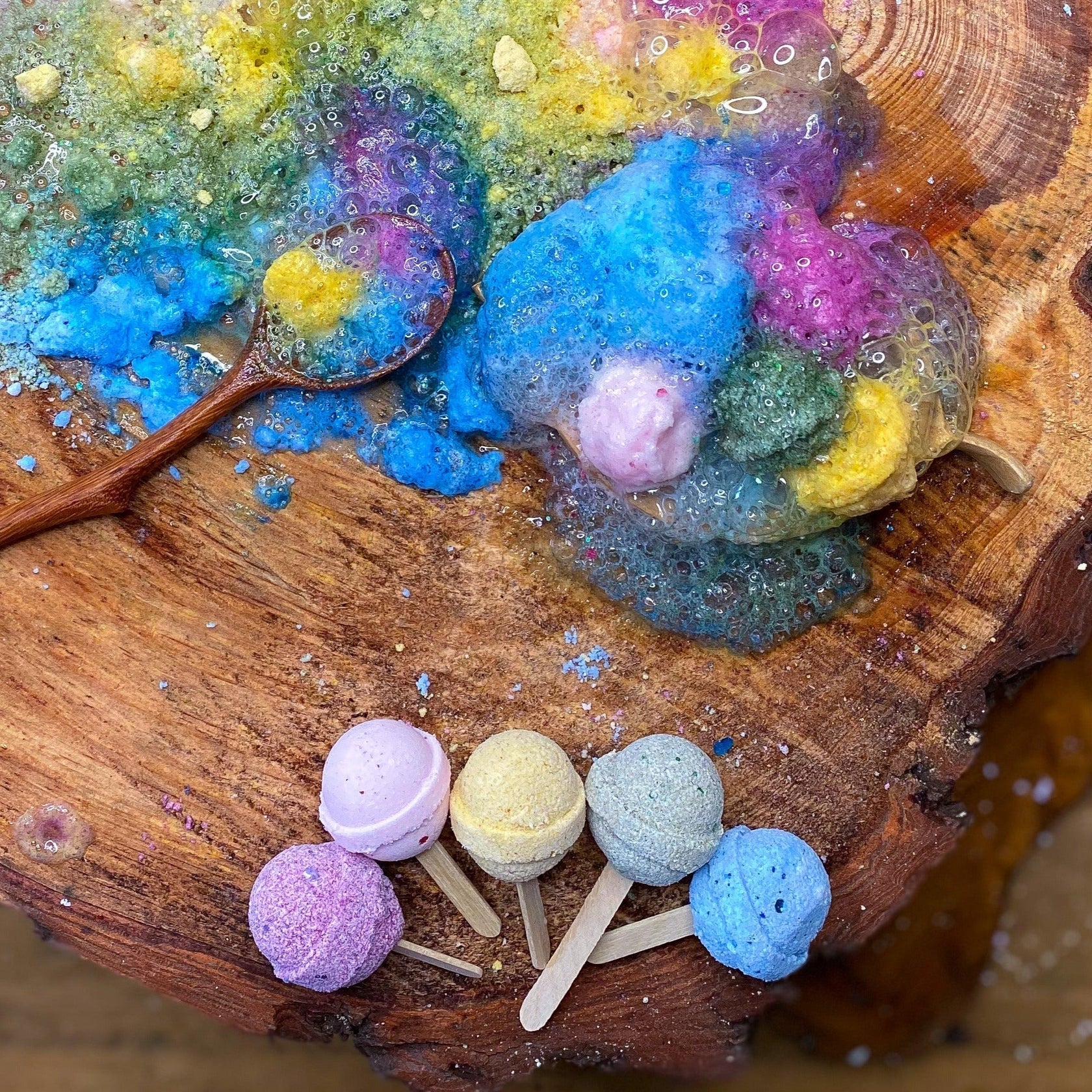 Wild Mountain Child - Rainbow Pop & Crumble Play Fizz