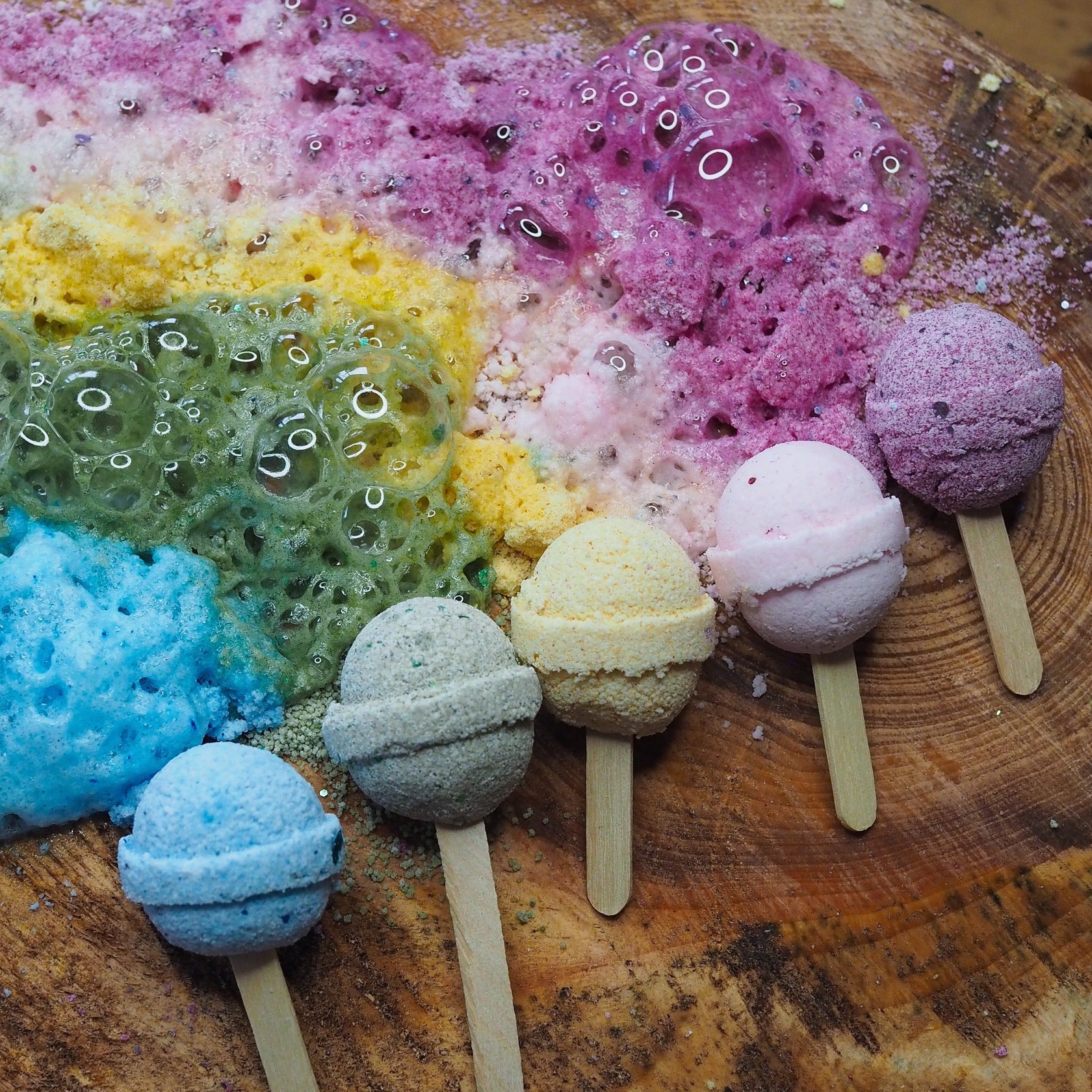 Wild Mountain Child - Rainbow Pop & Crumble Play Fizz