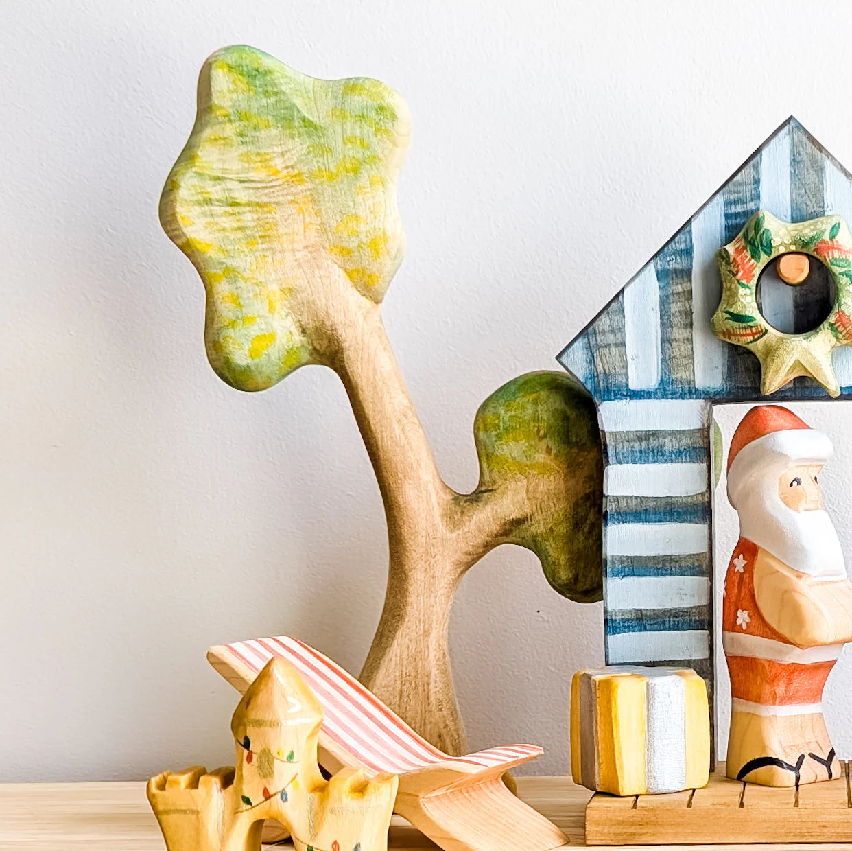 NOM Handcrafted - Beach Santa