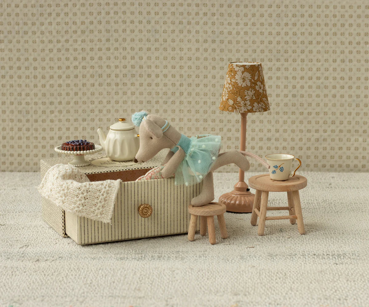 Maileg - Dance Mouse in Daybed Little Sister