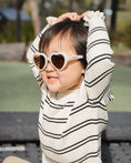 Load image into Gallery viewer, Lummi Bunny - Sunglasses Heart Shape Vanilla

