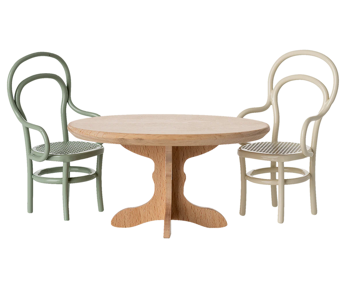 Maileg - Oval Dining Table for Mouse Natural